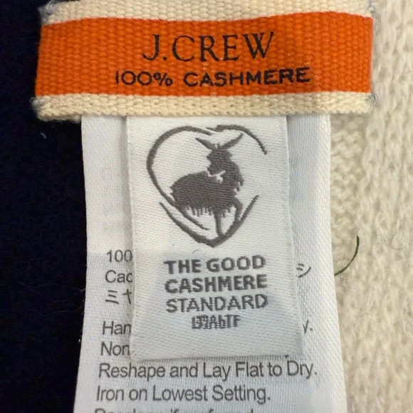 J. Crew Cashmere Navy and Cream Wrap - Picture 4 of 5